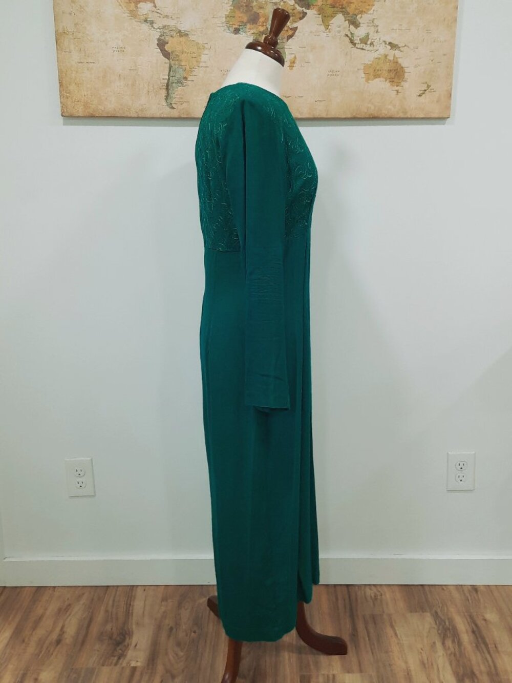 Vtg 80s long sleeve embroidered dress - Carol Anderson brand - Picture 3 of 12